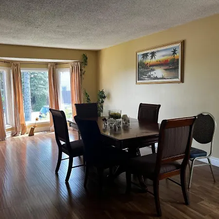 Beautiful Room Close Airport! Calgary Exterior photo